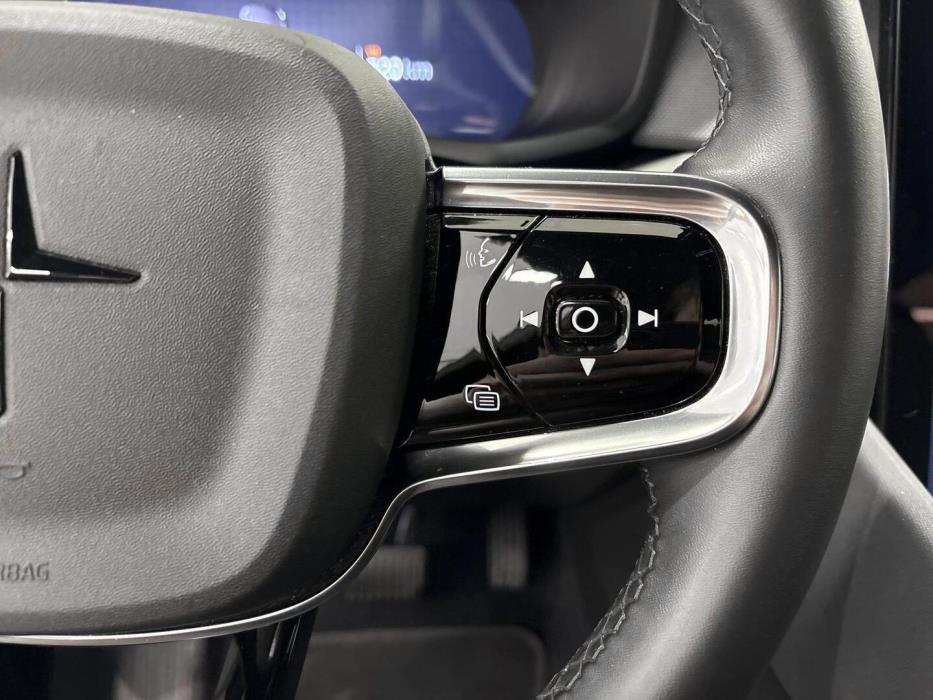POLESTAR 2 2024