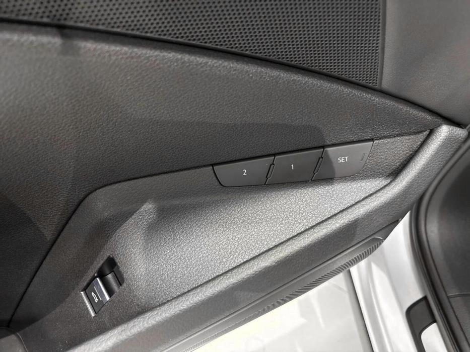 AUDI e-tron 2022