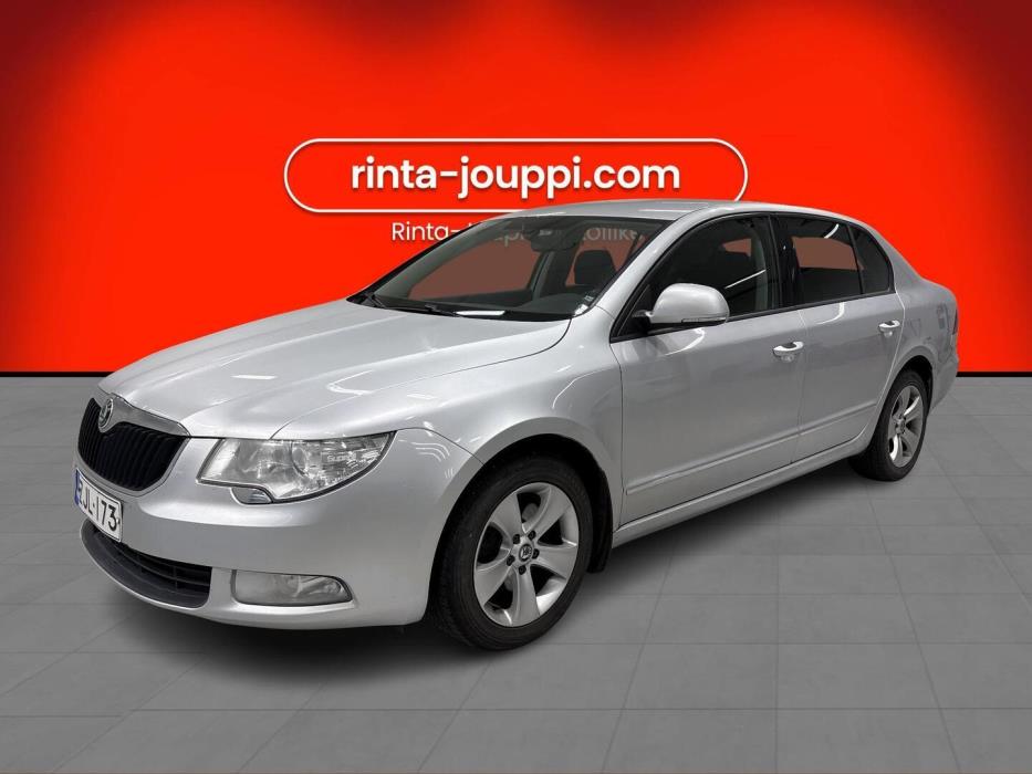 SKODA Superb 2012