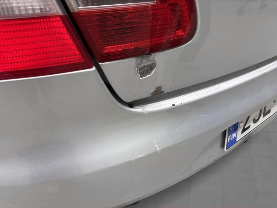 SKODA Superb 2012