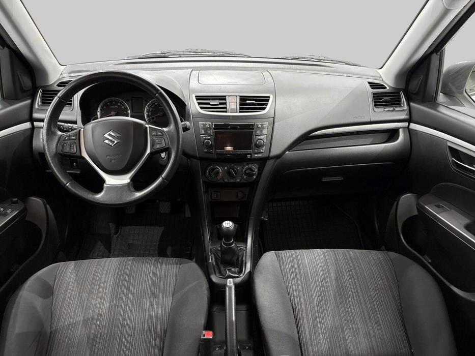 SUZUKI Swift 2014