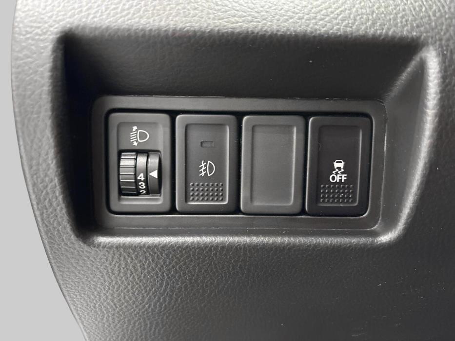 SUZUKI Swift 2014