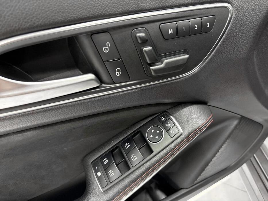 MERCEDES-BENZ A 2014