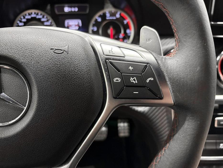 MERCEDES-BENZ A 2014