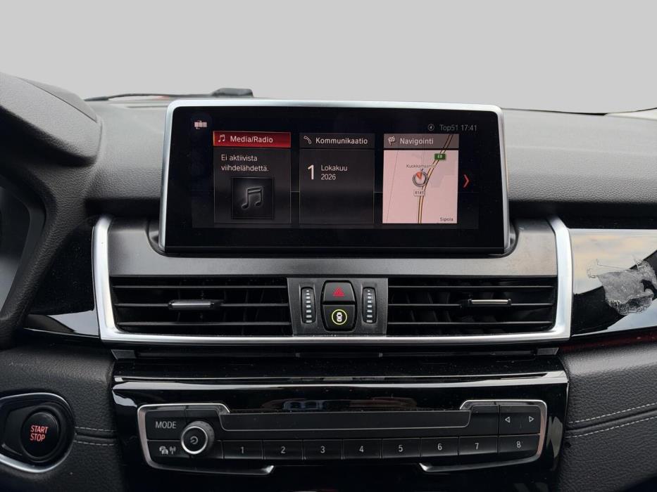 BMW 225 2019