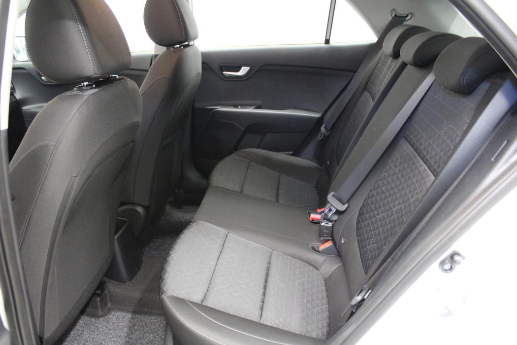 KIA Rio 2021