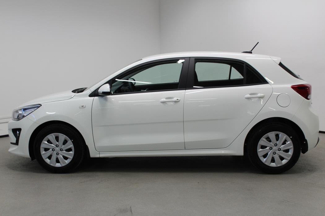 KIA Rio 2021