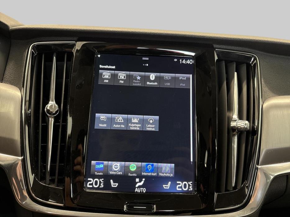 VOLVO V90 2018