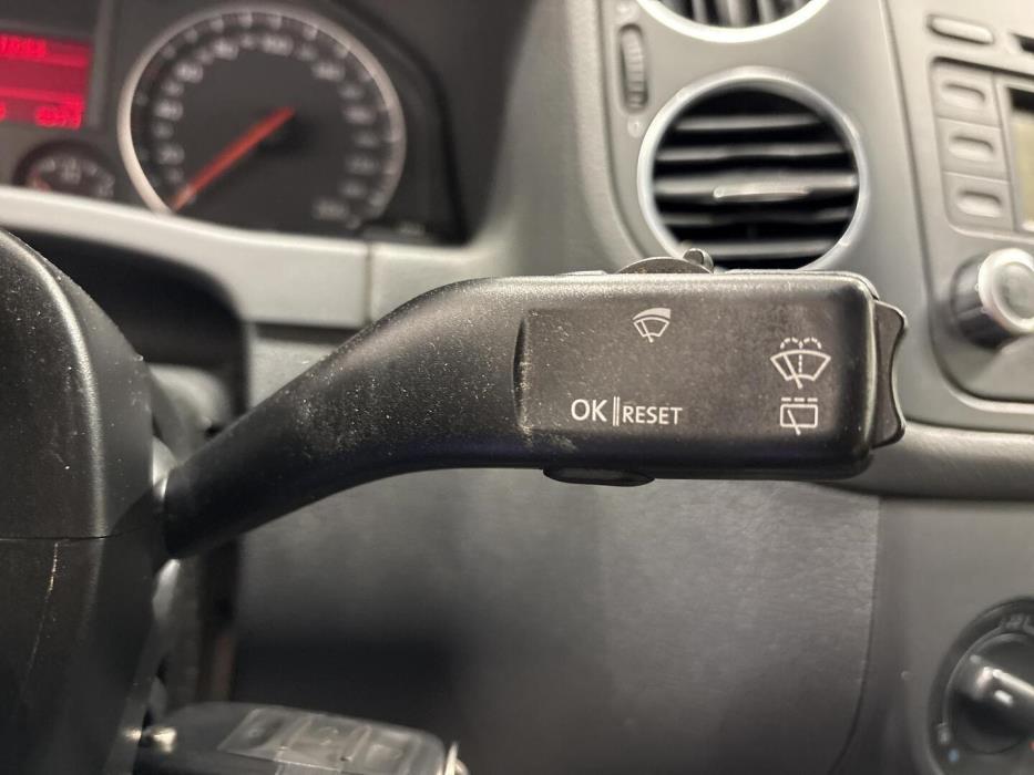 VOLKSWAGEN Golf 2006