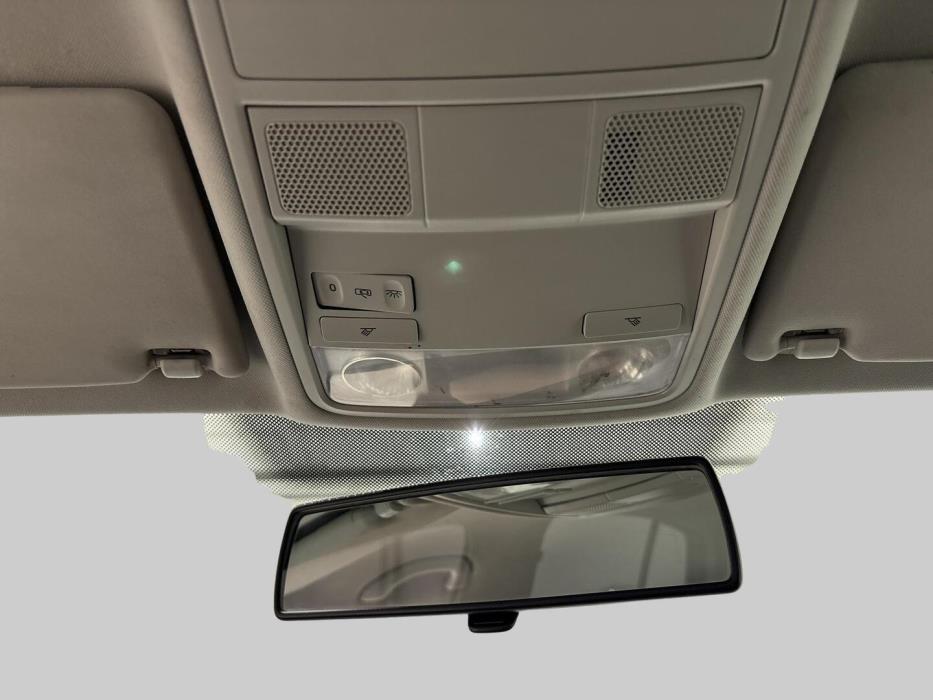 VOLKSWAGEN Golf 2006