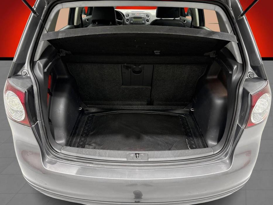 VOLKSWAGEN Golf 2006