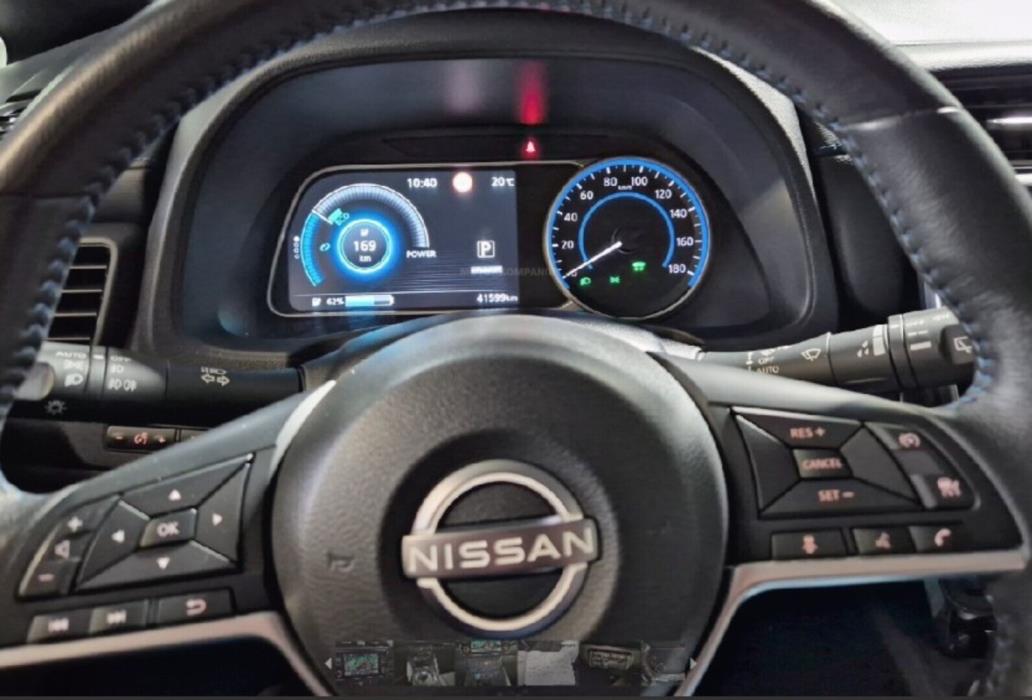NISSAN LEAF 2023