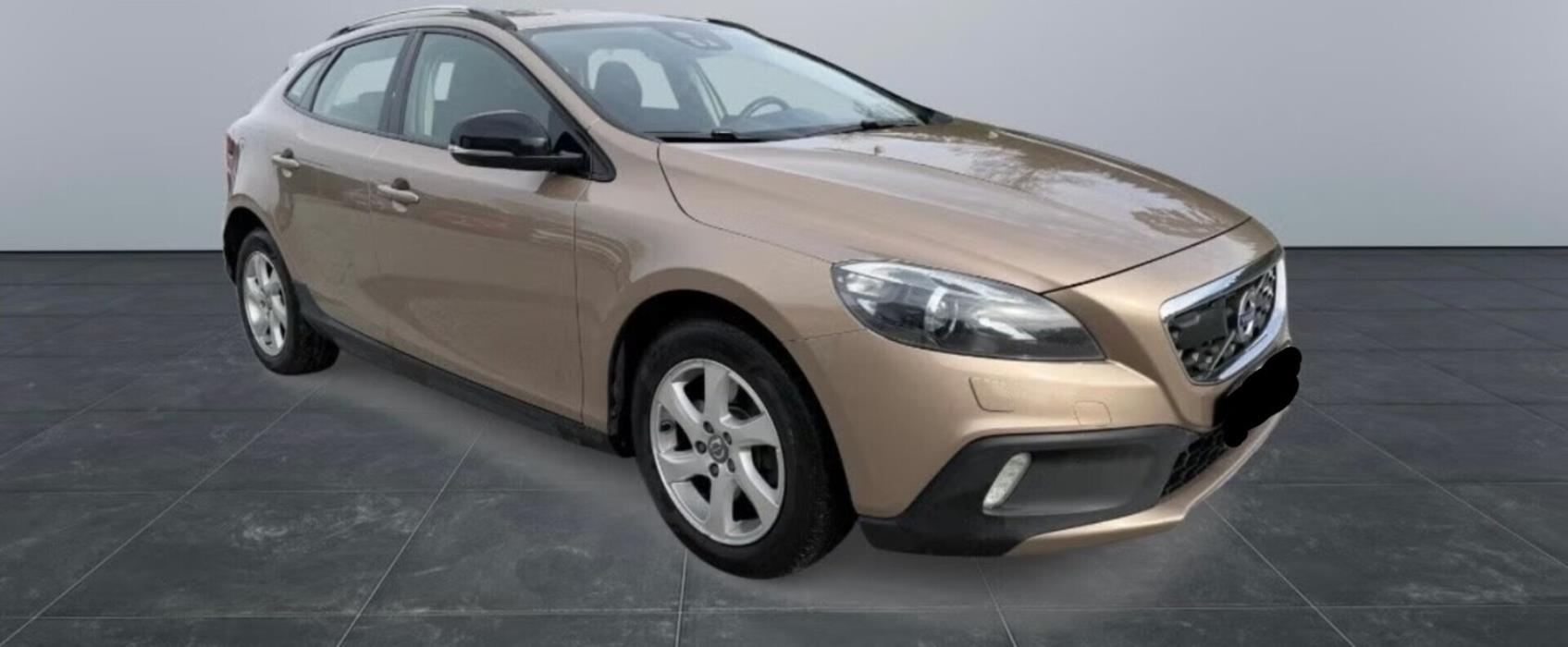 VOLVO V40 CROSS COUNTRY 2014