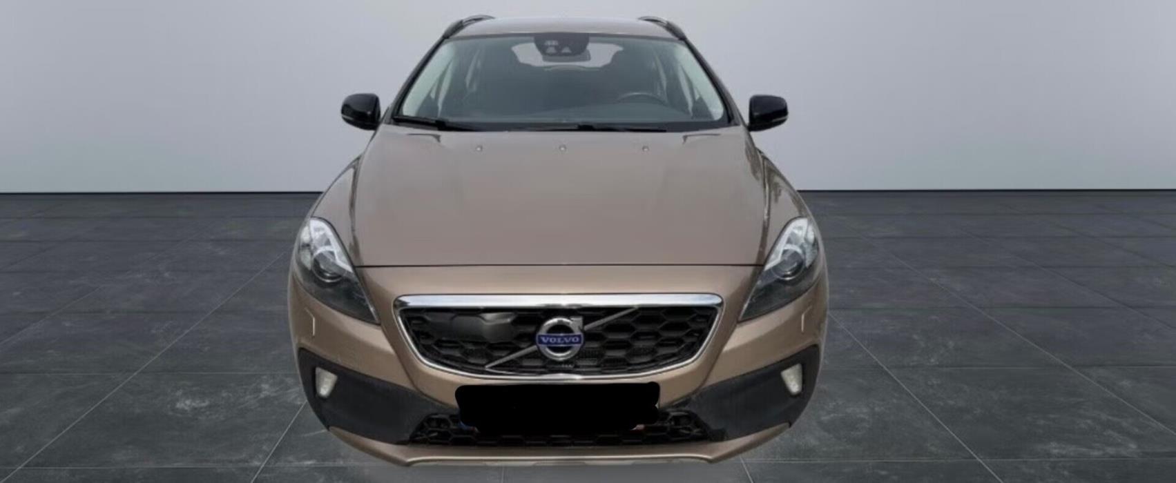 VOLVO V40 CROSS COUNTRY 2014
