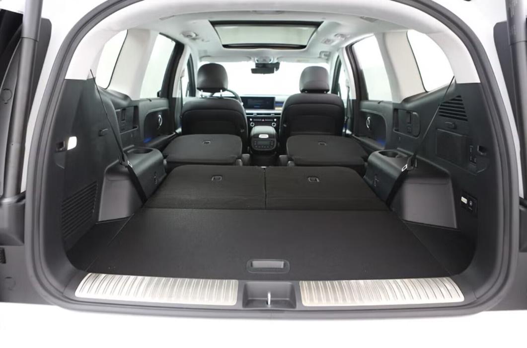 HYUNDAI IONIQ 9 2026