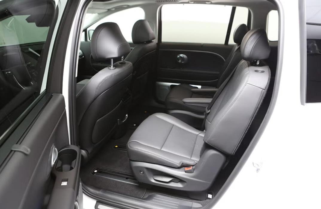 HYUNDAI IONIQ 9 2026