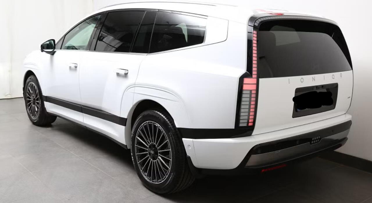 HYUNDAI IONIQ 9 2026