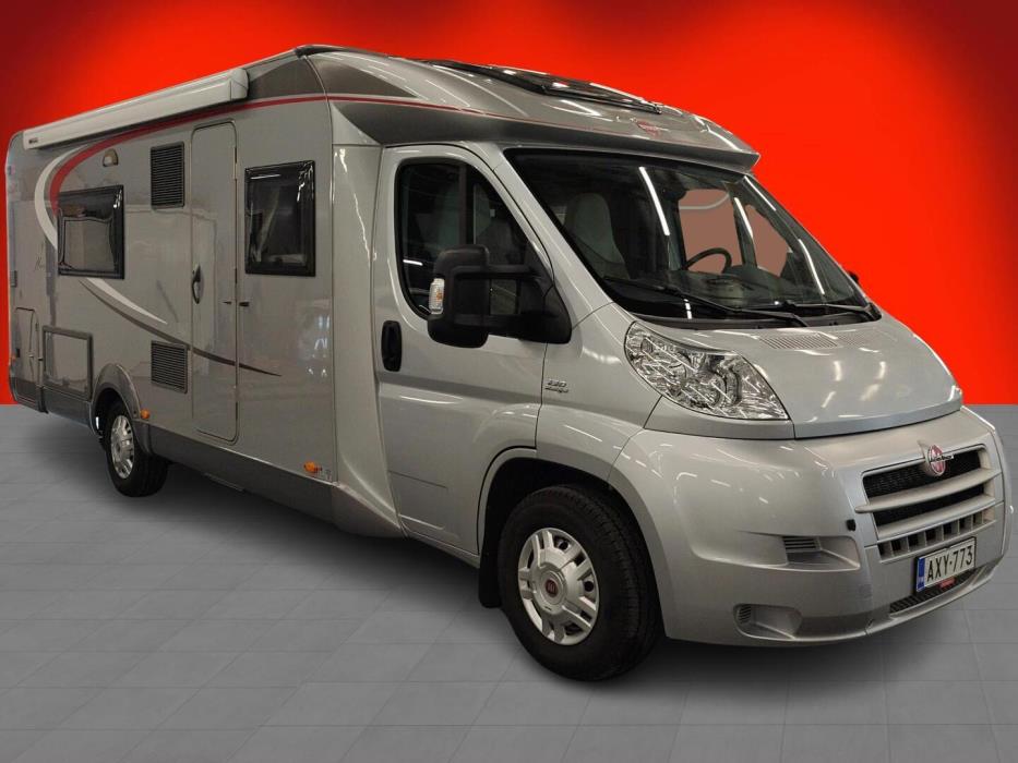 BÜRSTNER Nexxo T 720 2011