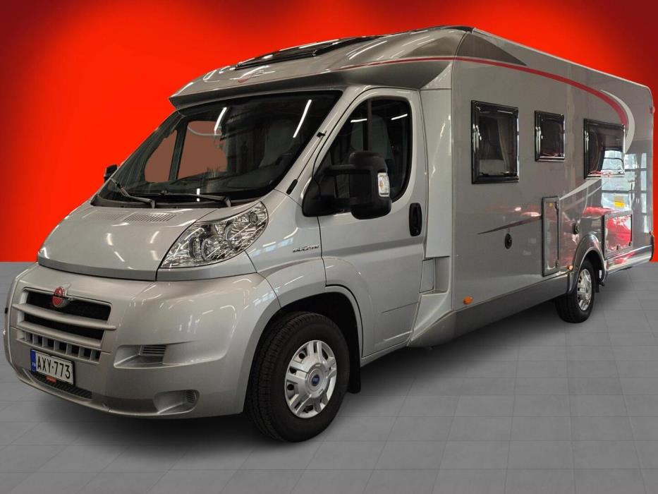 BÜRSTNER Nexxo T 720 2011