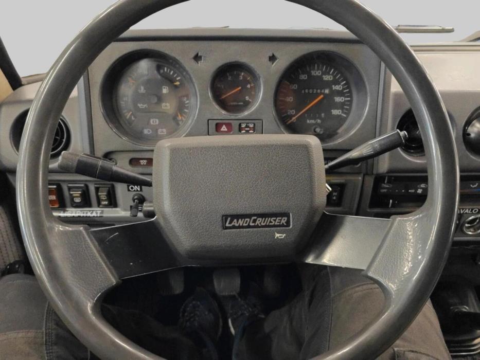 TOYOTA Land Cruiser 1987