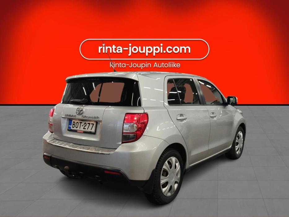 TOYOTA Urban Cruiser 2012