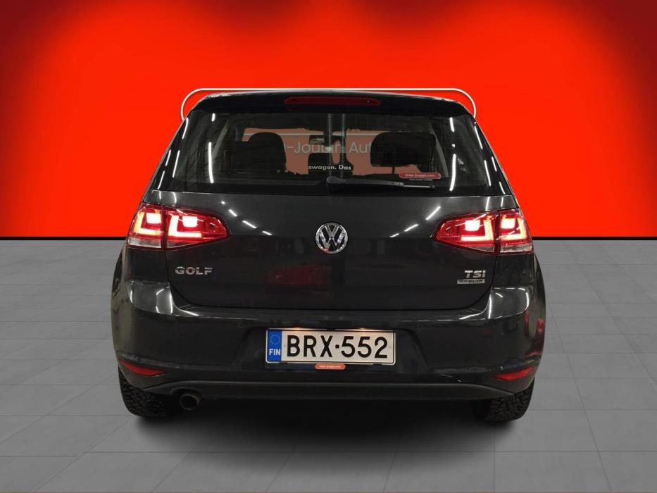 VOLKSWAGEN Golf 2014