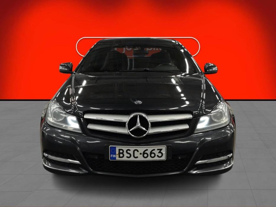 MERCEDES-BENZ C 2012