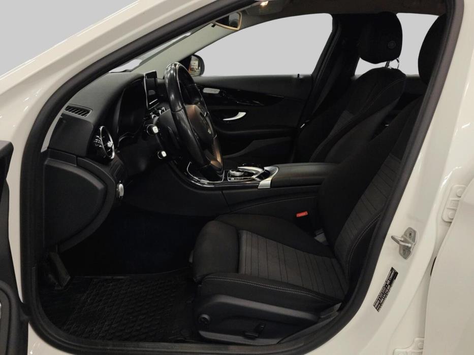 MERCEDES-BENZ C 2015