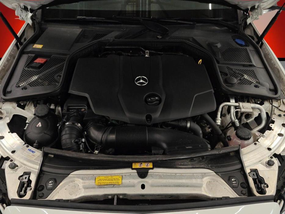 MERCEDES-BENZ C 2015