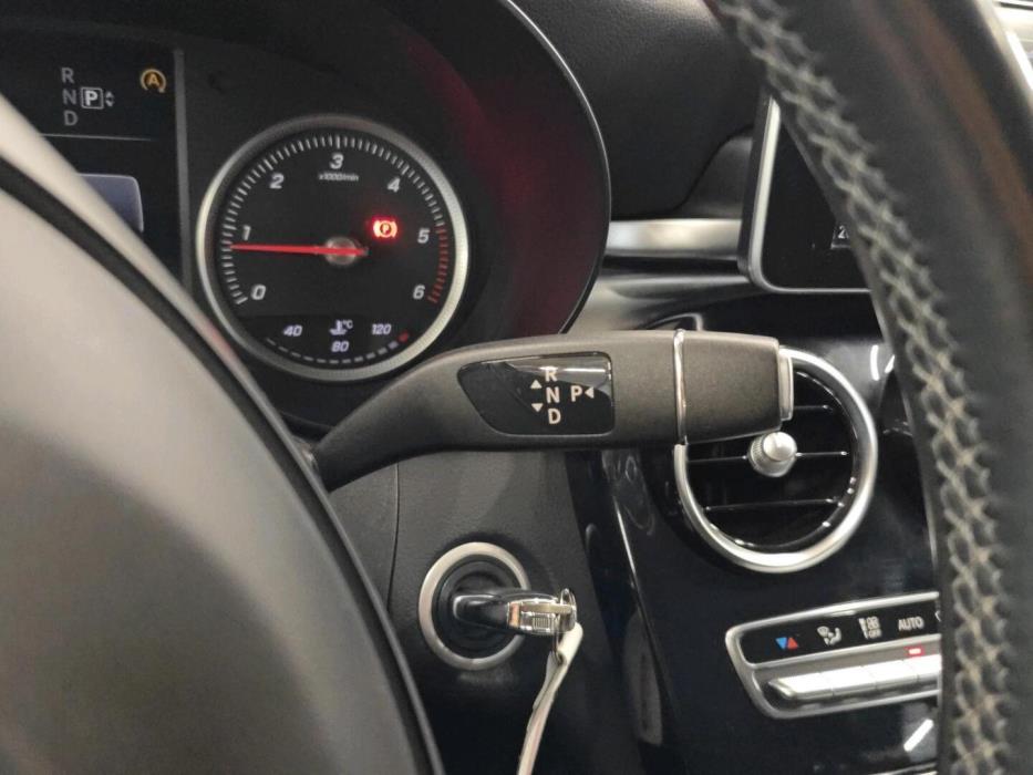 MERCEDES-BENZ C 2015