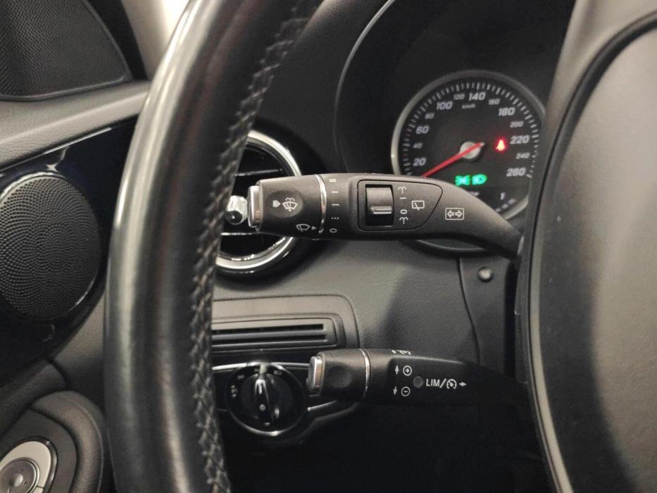 MERCEDES-BENZ C 2015