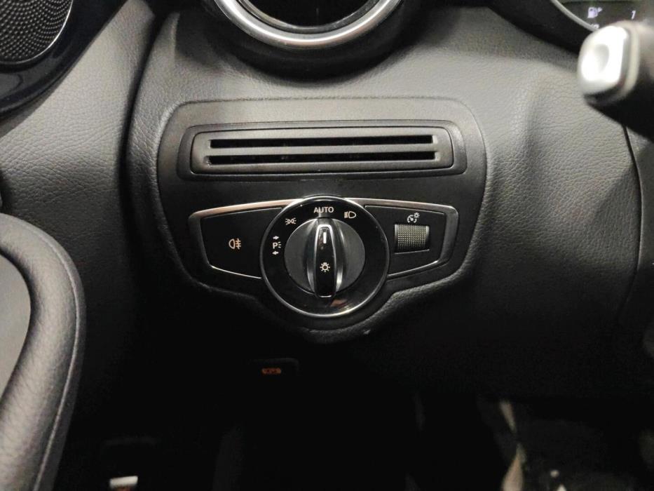 MERCEDES-BENZ C 2015