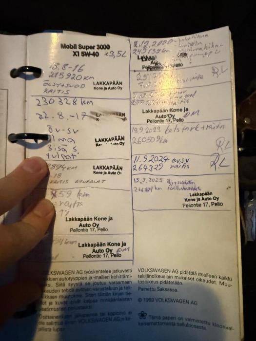 VOLKSWAGEN Polo 2000