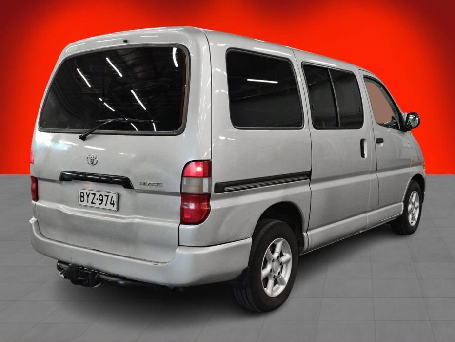 TOYOTA Hiace 2001