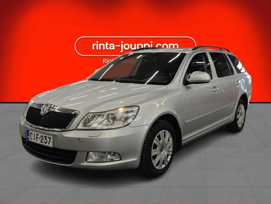 SKODA Octavia 2011