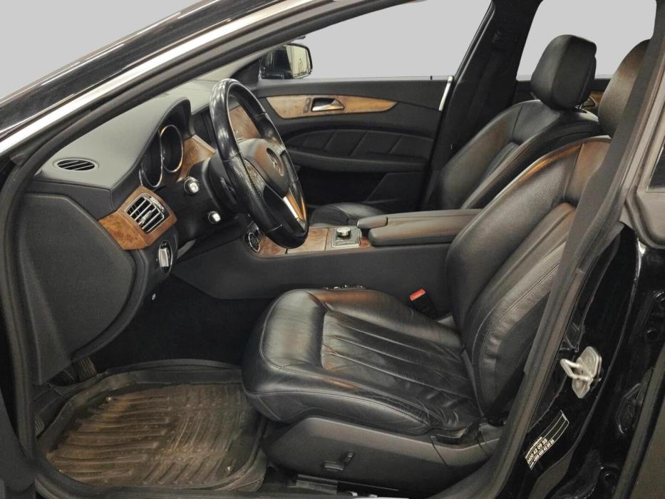 MERCEDES-BENZ CLS 2013