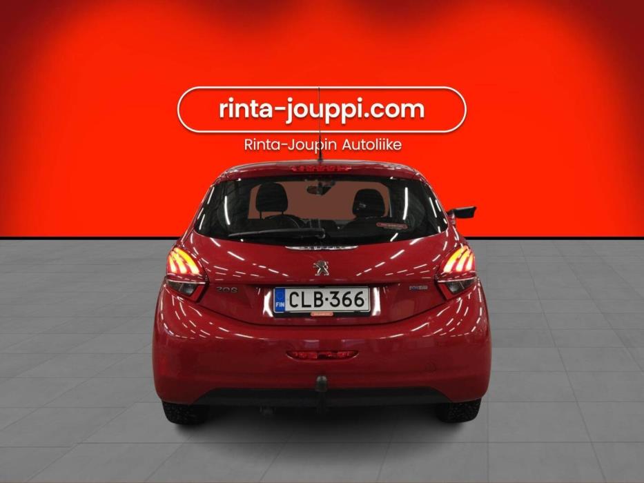 PEUGEOT 208 2018