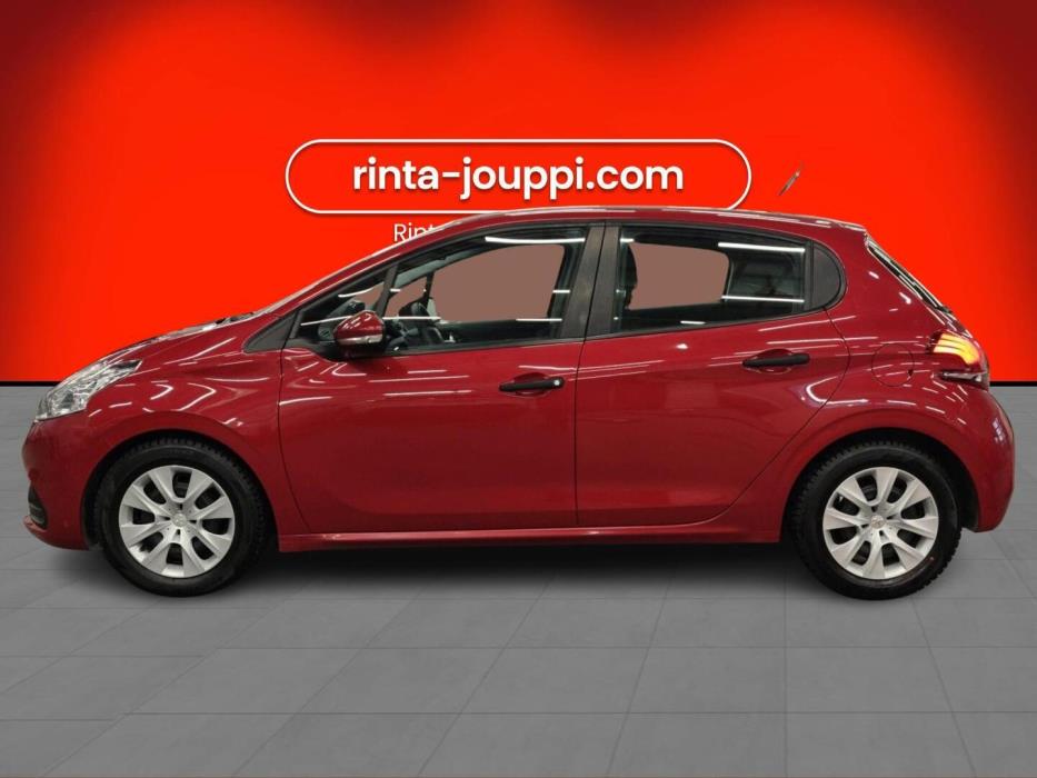 PEUGEOT 208 2018