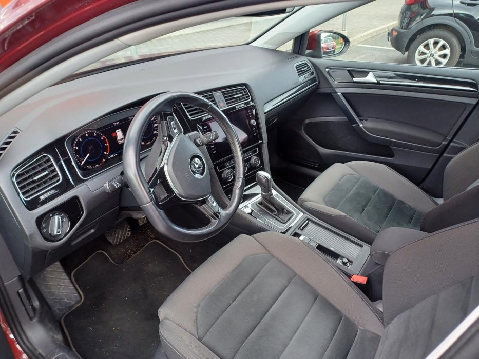 VOLKSWAGEN Golf 2019