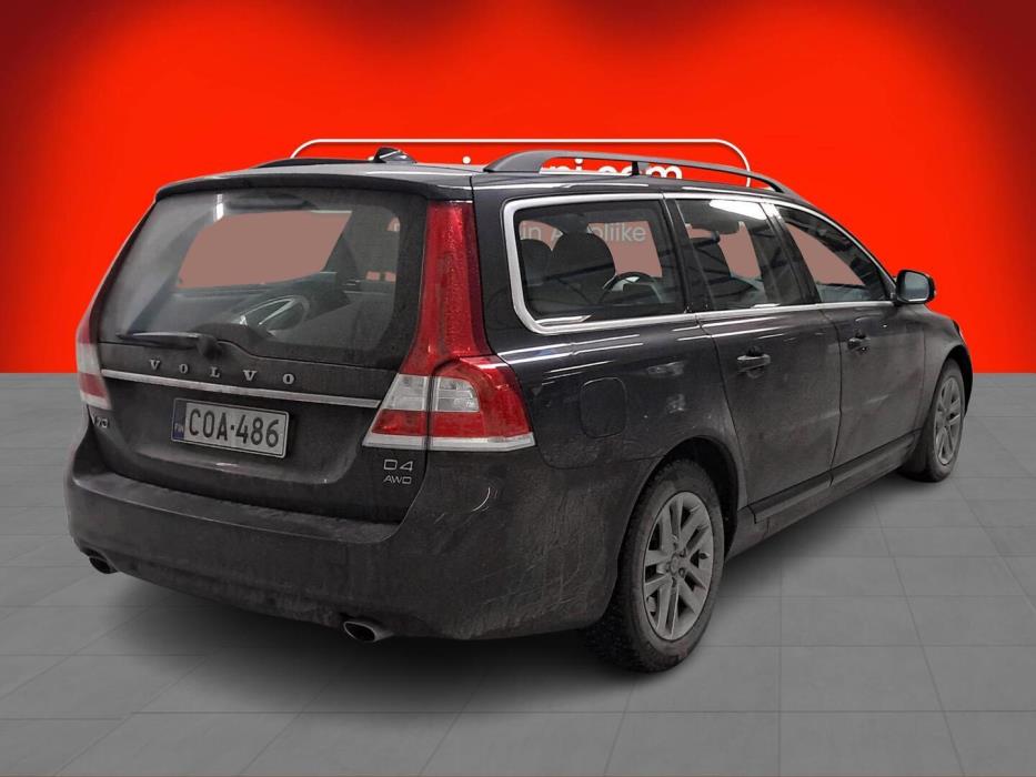 VOLVO V70 2014