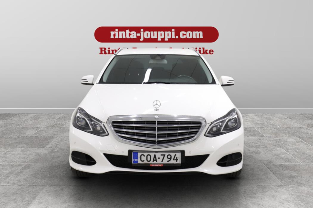 MERCEDES-BENZ E 2015