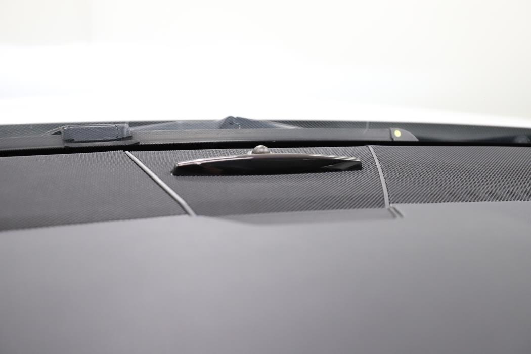 MERCEDES-BENZ E 2015