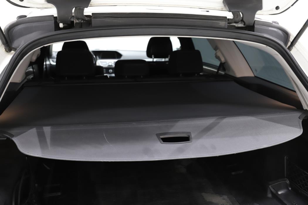 MERCEDES-BENZ E 2015