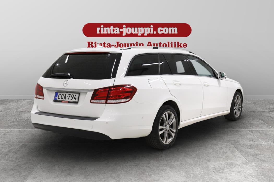 MERCEDES-BENZ E 2015