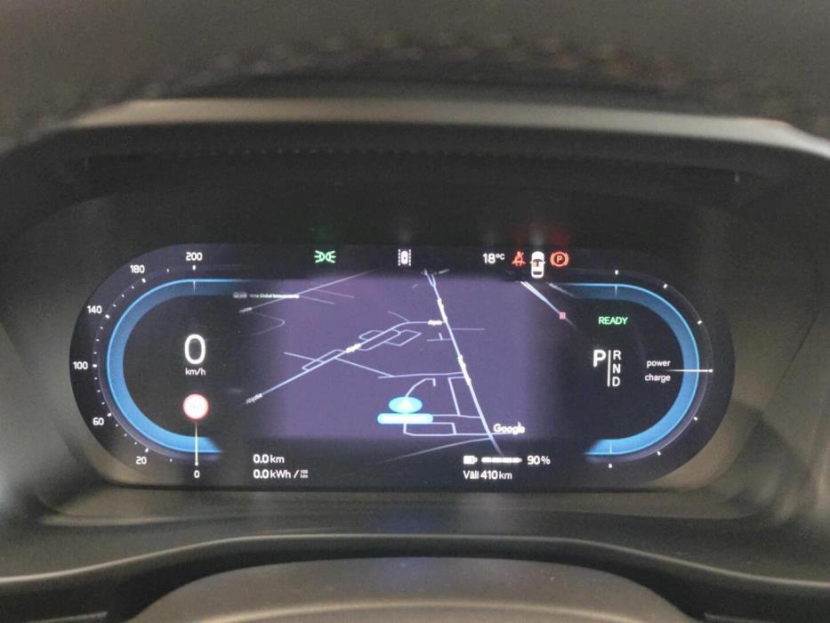 VOLVO C40 2024