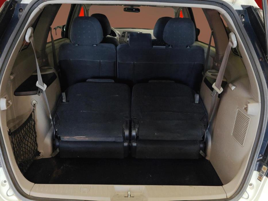 MITSUBISHI Grandis 2006