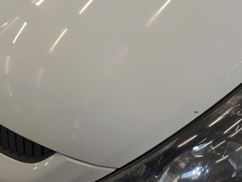 MITSUBISHI Grandis 2006