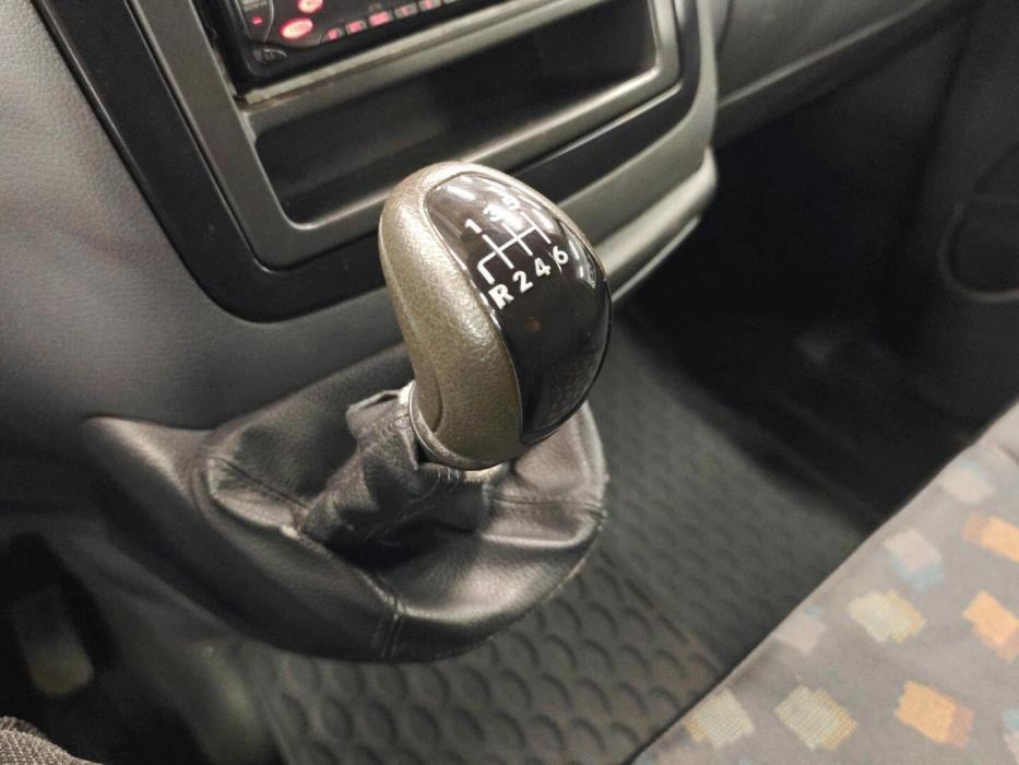 MERCEDES-BENZ Vito 2005