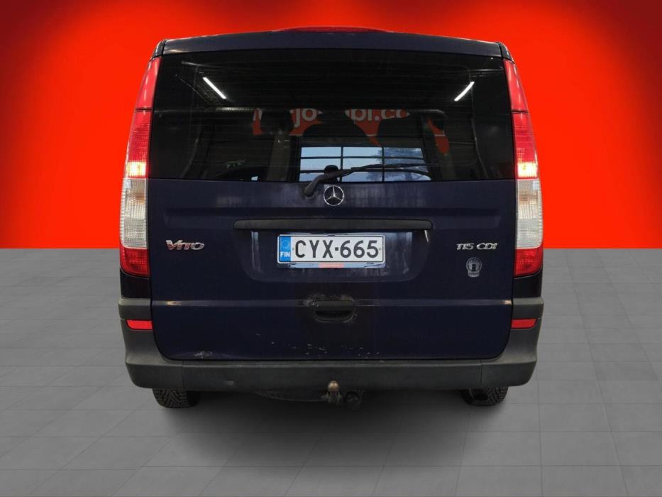 MERCEDES-BENZ Vito 2005
