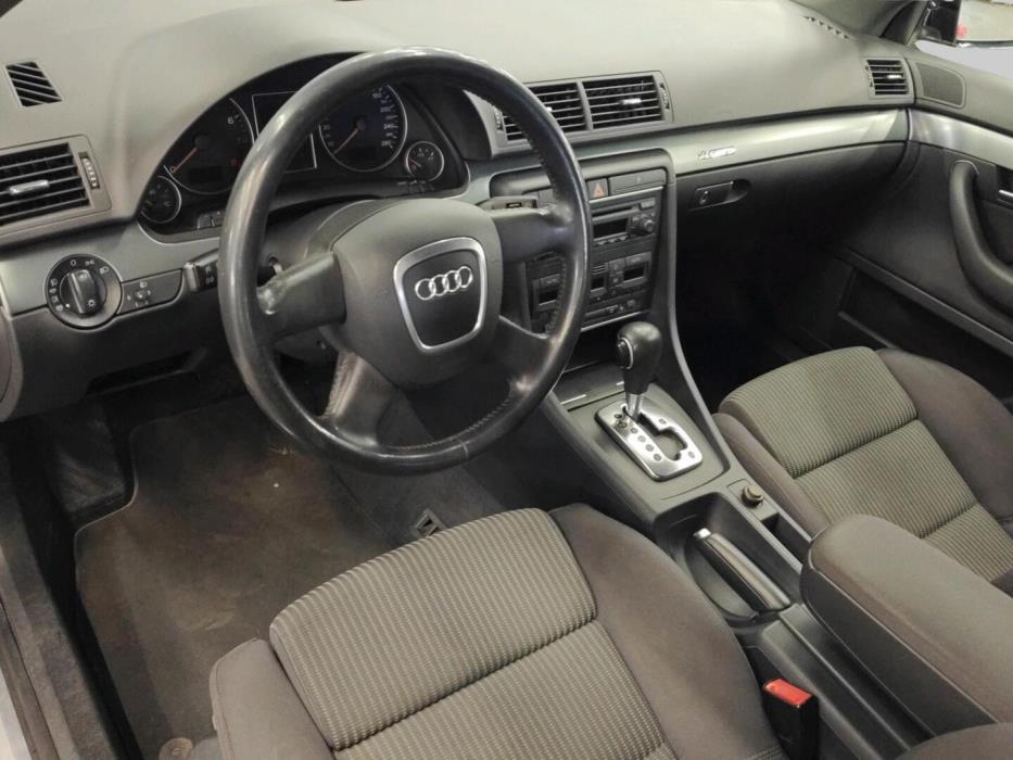 AUDI A4 2005